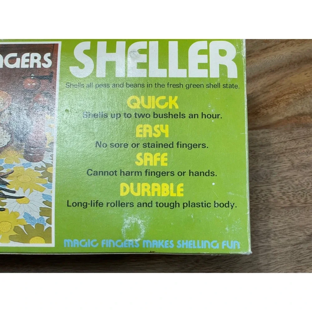 New Magic Fingers Sheller Pea Bean Huller MF5711 Yellow Vtg 1977‎ Kitchen Tool